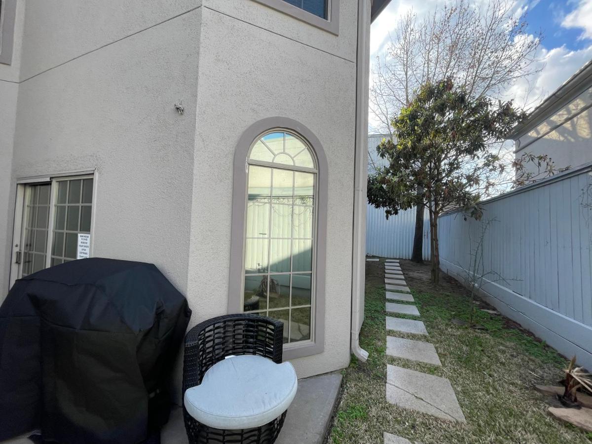 Вилла Luxuria Mini-Mansion Near Houston Downtown Экстерьер фото